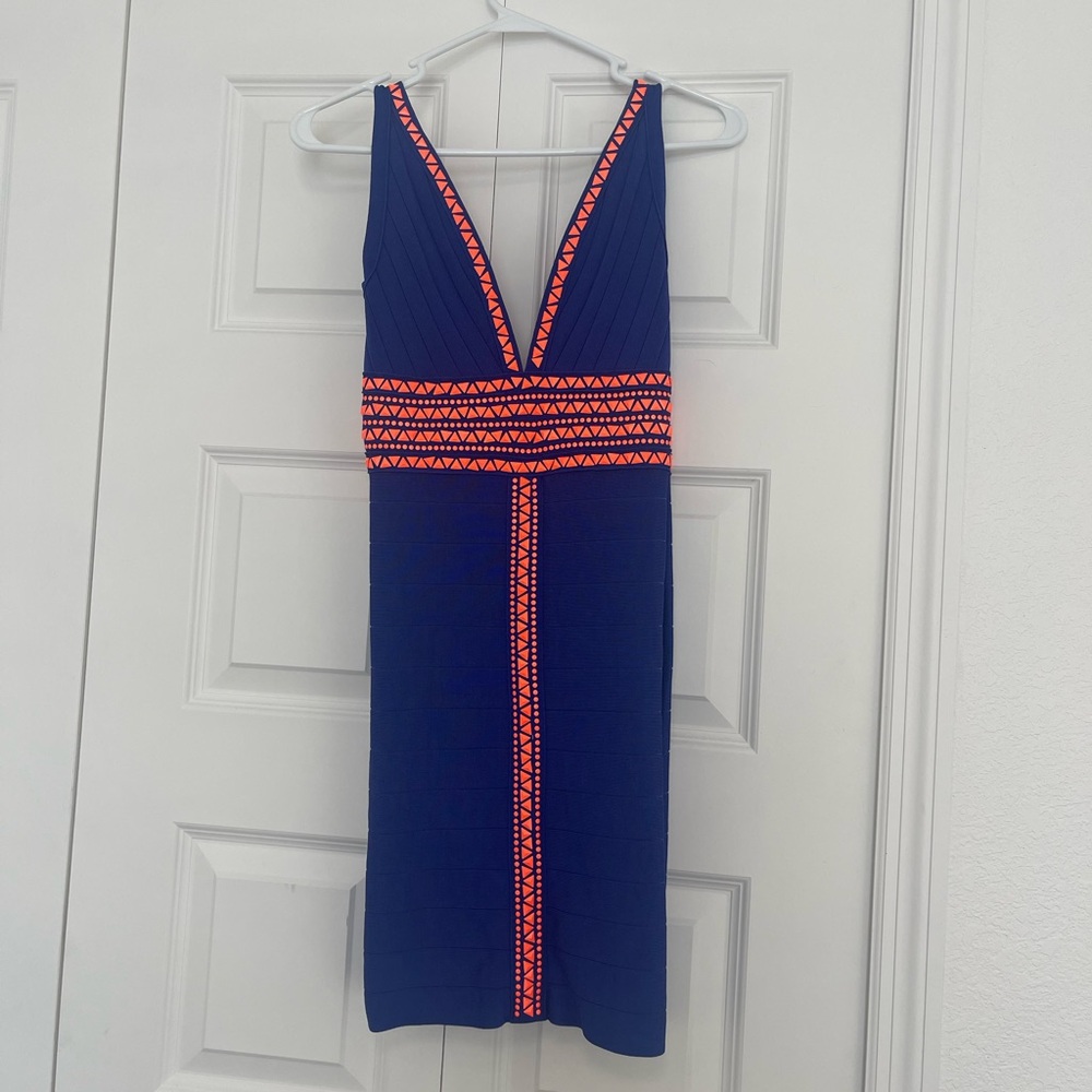 Naya bandage bebe Blue and Orange Midi Dress